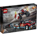 LEGO Technic 42106 - Le Spectacle de Cascades Camion et Moto