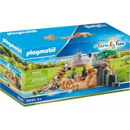 Playmobil 70343 - Family Fun - Famille de lions avec végétation